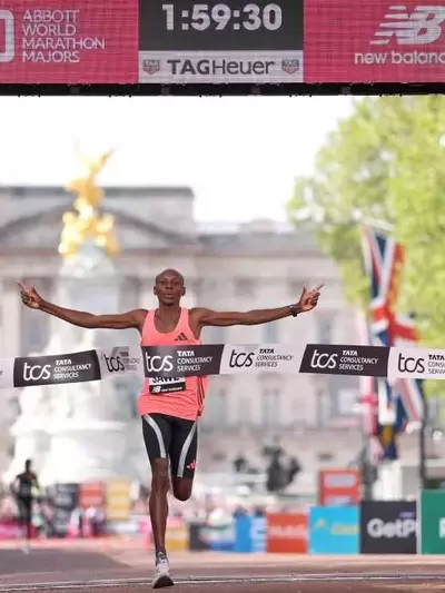 Sebastian Sawe Makes History with Sub-2-Hour Marathon in London