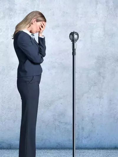 Die Illusion der Transparenz: Warum wir unsere Nervosität überschätzen