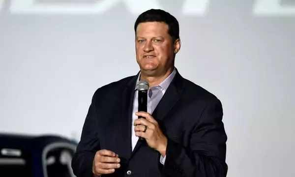 New Leadership to Revitalize NASCAR with Focus on Unity and Excitement