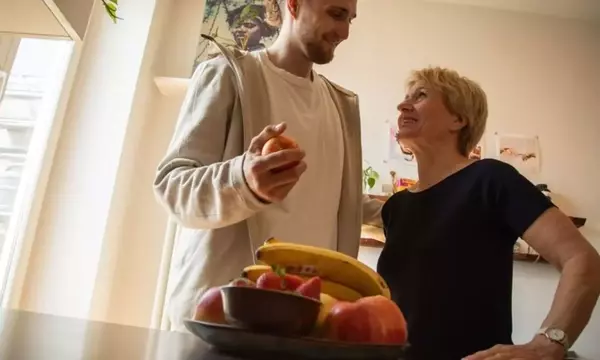Entlastungsbetrag für Pflegebedürftige: So sichern Sie sich die Gelder aus 2025