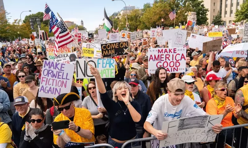 Segnali di resistenza contro le tendenze autoritarie di Donald Trump negli Stati Uniti