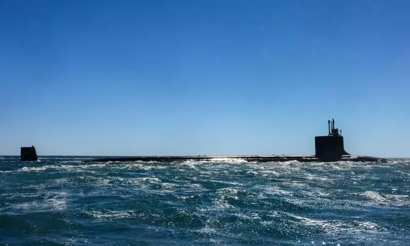 Accordo tra Stati Uniti e Australia su Minerali Critici e Sottomarini: Un Patto Strategico Contro il Dominio Cinese