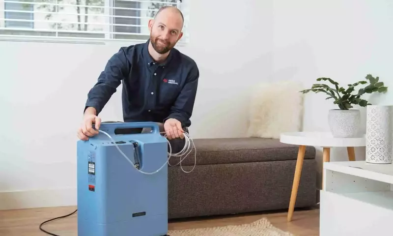 Understanding Oxygen Concentrators: Mechanisms, Uses, and Considerations