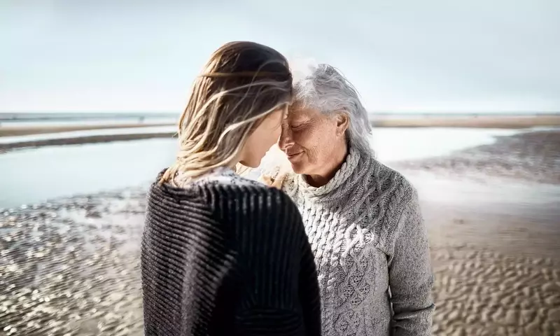 Wenn Eltern älter werden: Der Wandel der Beziehung zu den Kindern