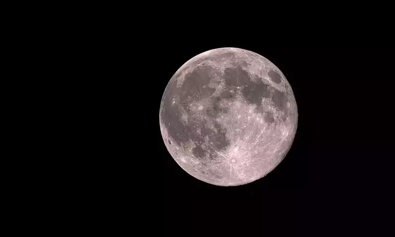 Das Rennen zum Mond: Wer 2026 die Oberhand im All gewinnt