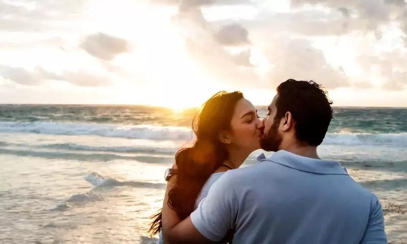 Urlaubsromantik: Eine Psychologin erklärt die schnellen Liebesgefühle im Urlaub