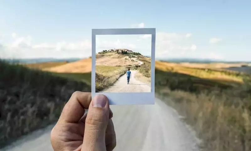 The Brain's Shared Pathways for Seeing and Imagining