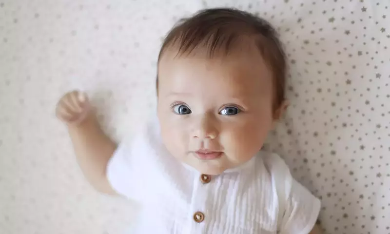 Choosing the Perfect Middle Name for Your Baby Girl: A Comprehensive Guide