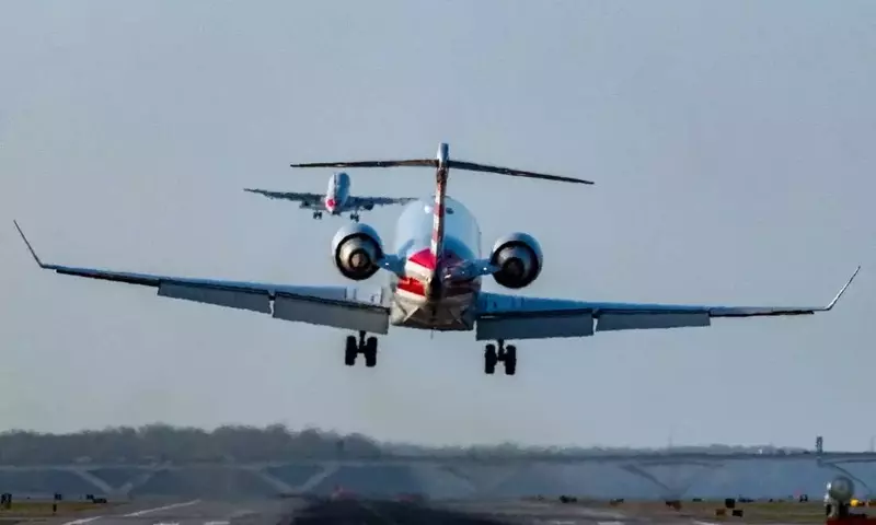 Modernizing the US Air Traffic Control System: A Digital Transformation