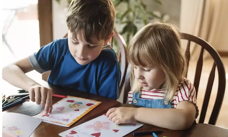 Creative Mother's Day Crafts Kids Can Make