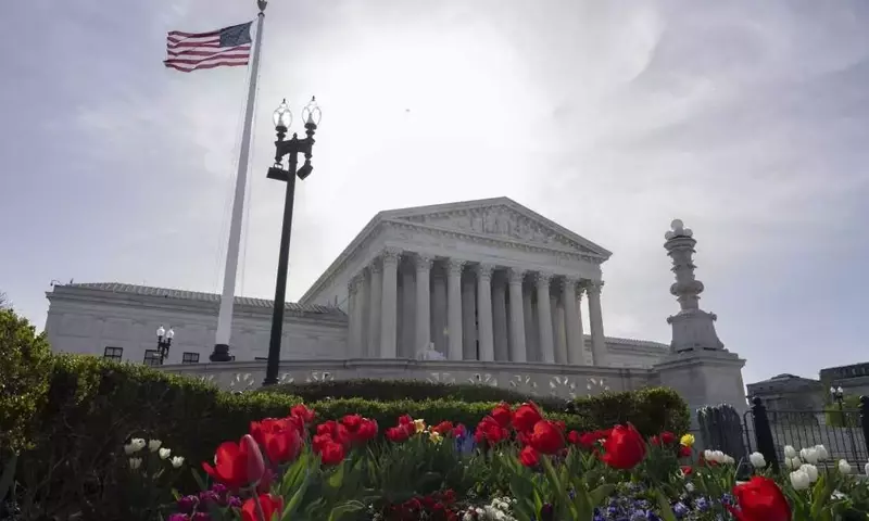 Supreme Court Weighs Geofence Warrants: Privacy vs. Law Enforcement