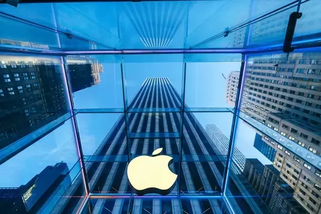 Apple: A Reassessed 'Buy' for Long-Term Value and Dividend Growth