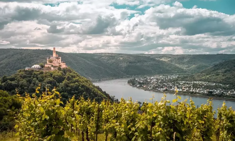 Grüne Oasen am Mittelrhein: Ein kulturelles Erbe mit Blütenpracht