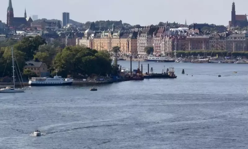 Fährfahrten in Metropolen: Neue Perspektiven vom Wasser aus