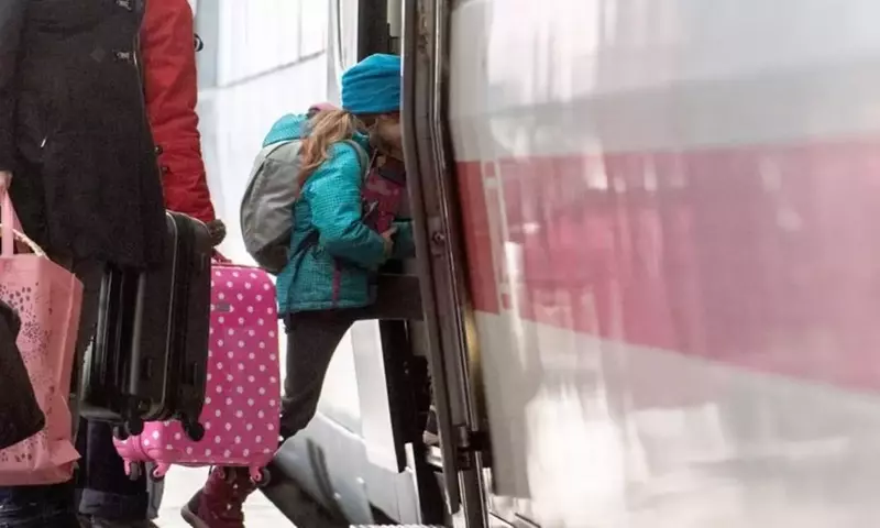 Bahn führt Familientickets für ICE und IC ein: Günstig reisen mit Kindern