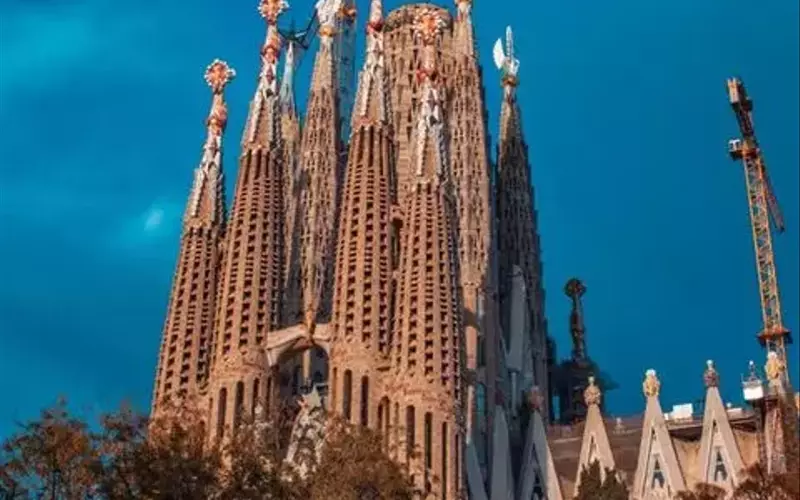 Sagrada Família: Enthüllung von Gaudís architektonischem Vermächtnis
